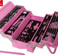 1121 121pc Lady’s Tool Set in Metal Case